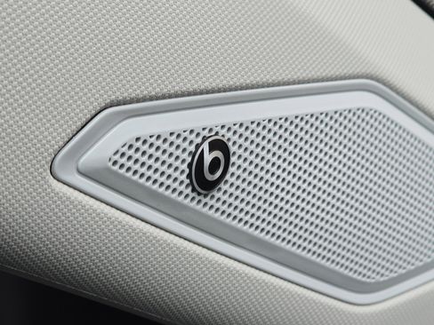 Used 2024 Volkswagen Jetta SEL image 19