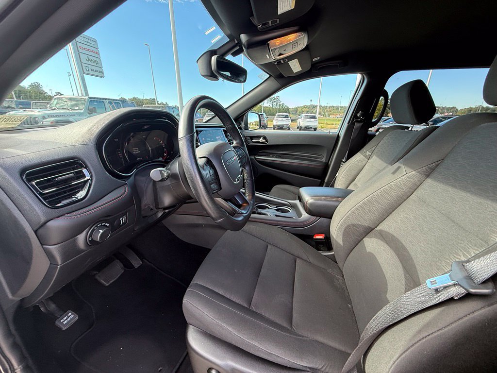 Used 2025 Dodge Durango GT AWD/4WD image 20