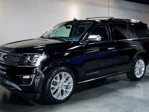Used 2019 Ford Expedition Platinum image 5