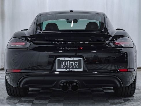 Used 2017 Porsche 718 Cayman S image 8