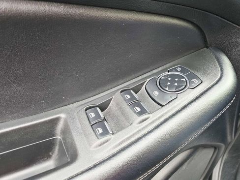 Used 2023 Ford Edge SEL image 34