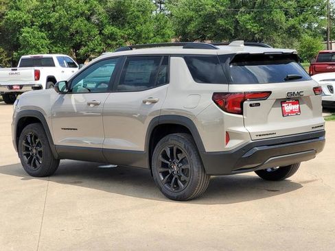 New 2026 GMC Terrain Elevation w/ Elevation Premium Package FWD image 4