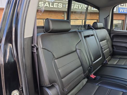 Used 2015 GMC Sierra 2500 Denali w/ Duramax Plus Package AWD/4WD image 34