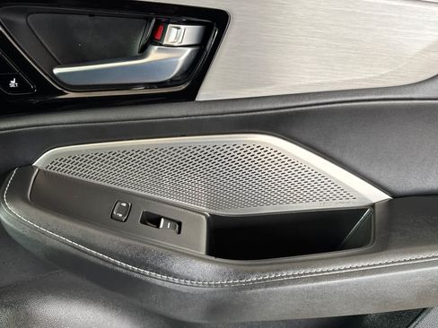 Used 2023 Acura MDX w/ Technology Package FWD image 20
