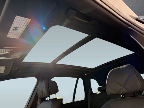 Used 2026 BMW X5 sDrive40i w/ Climate Comfort Package image 14