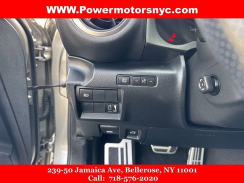 Used 2022 Lexus IS 350 F Sport image 32