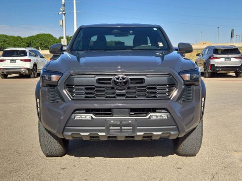 Used 2024 Toyota Tacoma TRD Off-Road AWD/4WD image 10