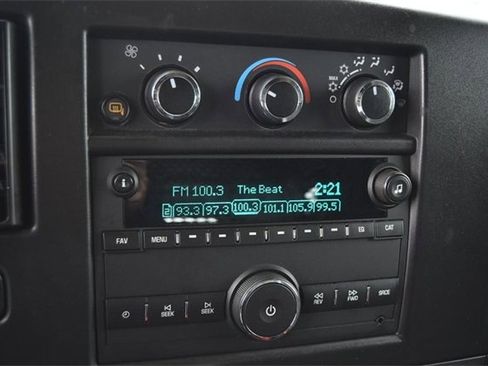 Used 2024 GMC Savana 2500 w/ Driver Convenience Package image 11