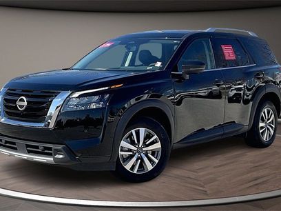 Certified 2025 Nissan Pathfinder SL