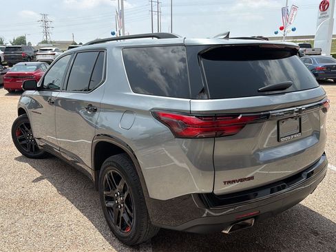 Used 2023 Chevrolet Traverse Premier w/ Redline Edition FWD image 5