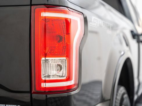 Used 2016 Ford F150 XLT w/ Equipment Group 302A Luxury AWD/4WD image 10