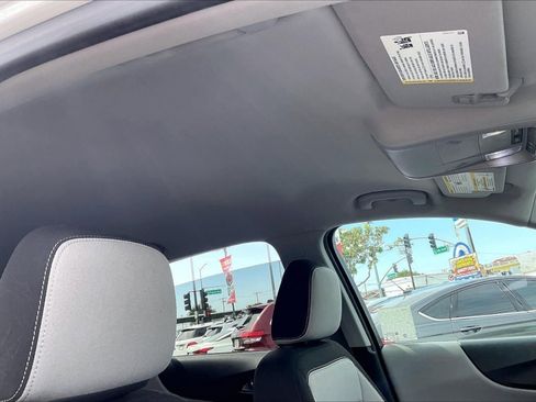 Used 2019 Chevrolet Equinox LS w/ LS Convenience Package image 22