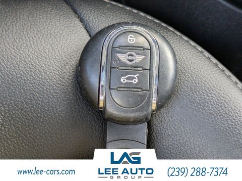 Used 2016 MINI Cooper 4-Door Hardtop image 27