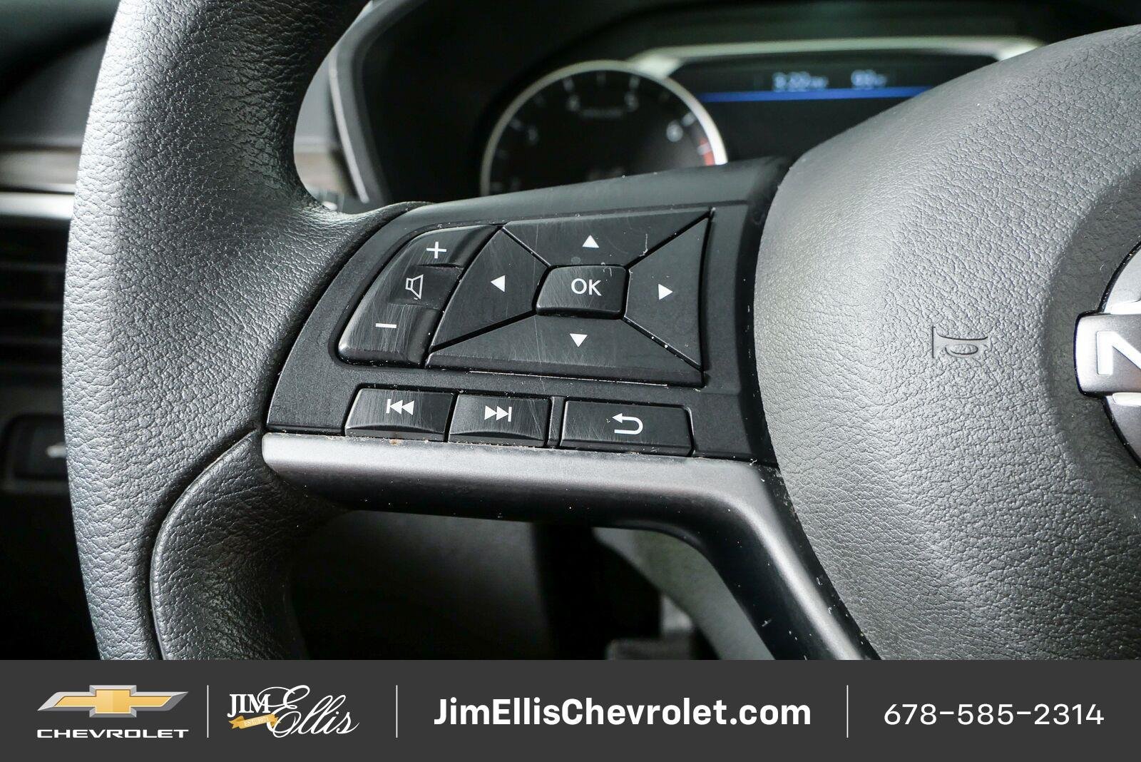 Used 2024 Nissan Altima 2.5 SV FWD image 11