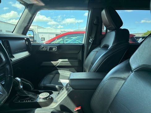 Used 2021 Ford Bronco First Edition AWD/4WD image 15