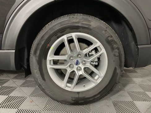 New 2025 Ford Explorer Active w/ Active Comfort Package image 10
