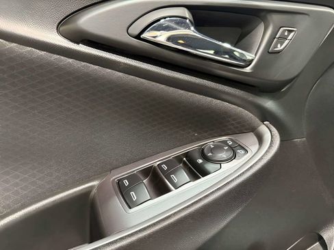 Used 2022 Chevrolet Malibu RS FWD image 19