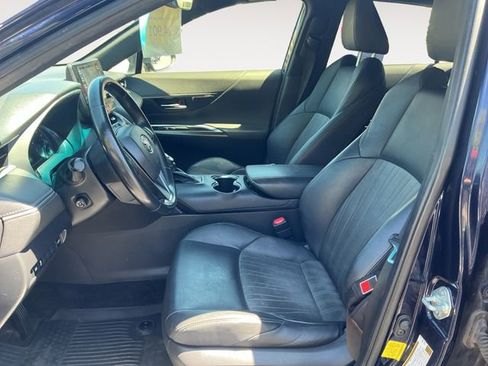 Used 2021 Toyota Venza XLE AWD/4WD image 9