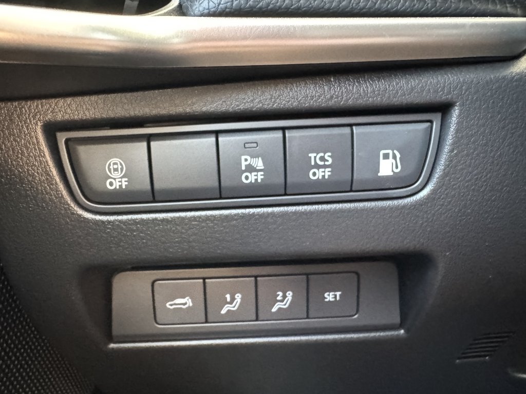 Used 2024 MAZDA CX-90 Plug-In Hybrid w/ Premium Pkg AWD/4WD image 27