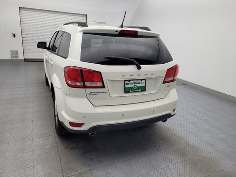 Used 2017 Dodge Journey SXT w/ Comfort/Convenience Group image 6