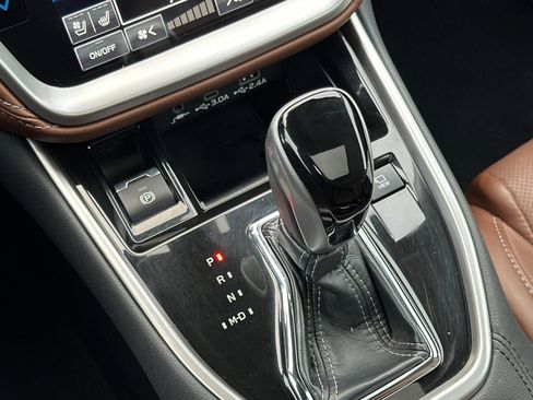 Used 2024 Subaru Outback Touring XT image 22