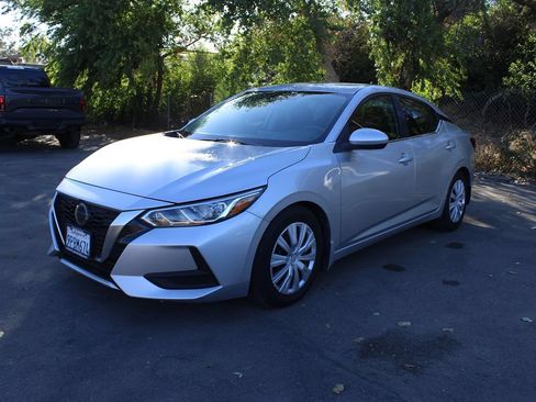 Used 2021 Nissan Sentra S FWD image 3