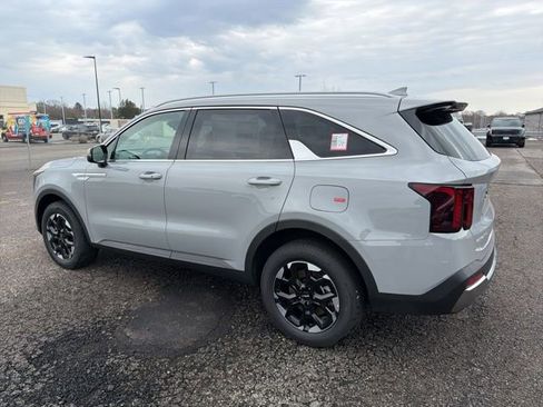 New 2026 Kia Sorento S AWD/4WD image 5