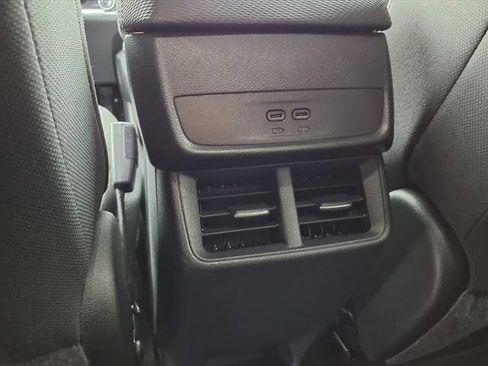 Used 2025 Chevrolet Equinox LT image 76