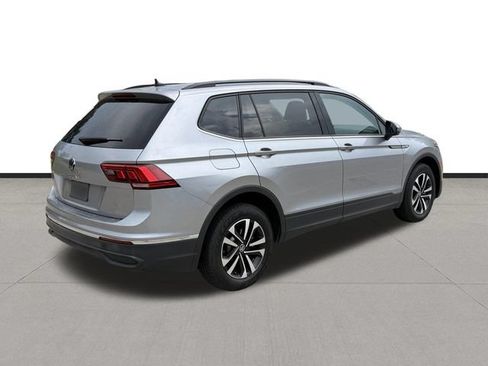 Used 2024 Volkswagen Tiguan S FWD image 5
