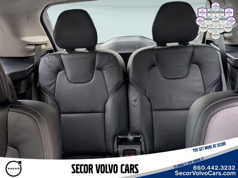 Certified 2024 Volvo XC90 T8 Ultimate AWD/4WD image 14