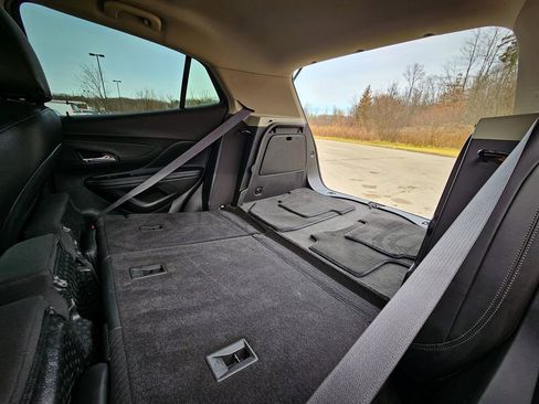 Used 2018 Buick Encore Preferred image 33