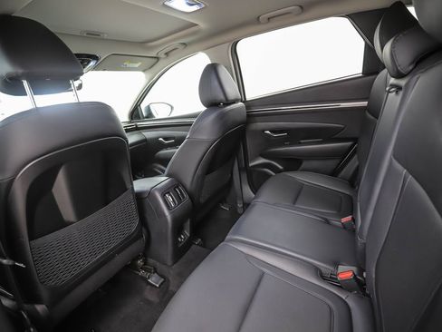 Used 2023 Hyundai Tucson SEL w/ Convenience Package AWD/4WD image 19