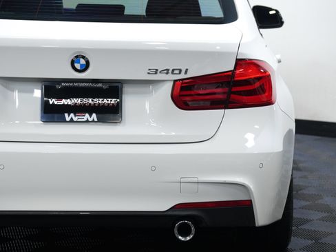 Used 2016 BMW 340i Sedan RWD image 18