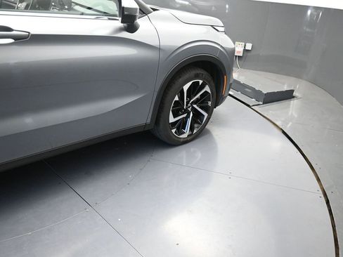 Used 2024 Mitsubishi Outlander SE image 24