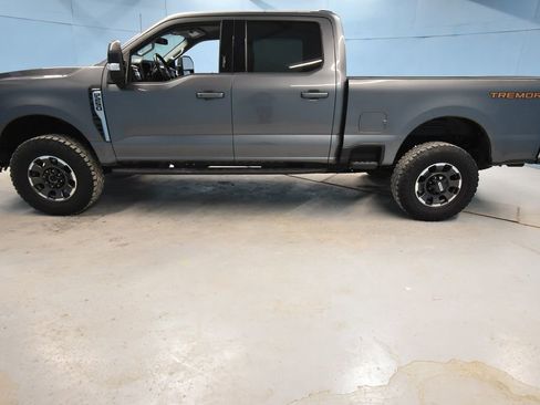 Used 2023 Ford F250 Lariat w/ Tremor Off-Road Package image 36
