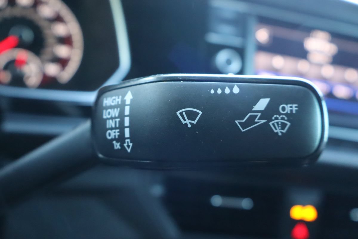 Used 2019 Volkswagen Jetta S w/ Driver Assistance Package FWD image 32