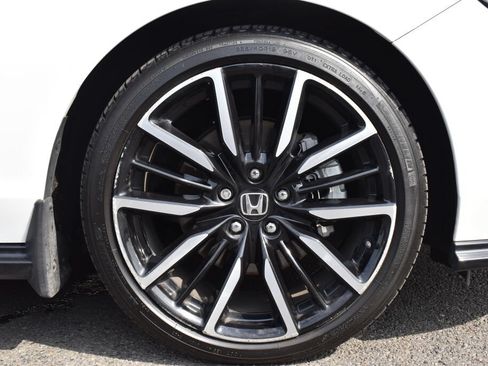 Used 2024 Honda Accord Touring image 28