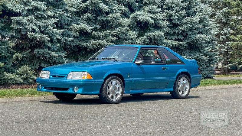 Used 1993 Ford Mustang Cobra RWD image 1