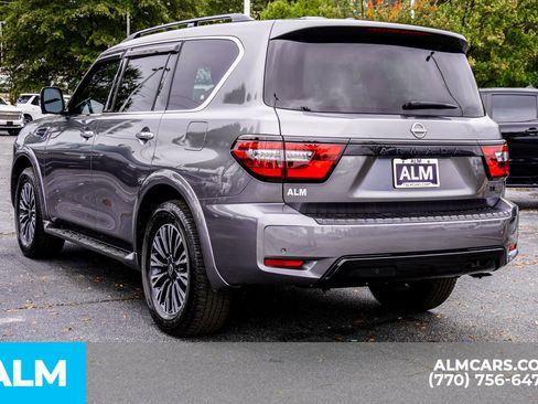 Used 2024 Nissan Armada SL w/ Midnight Edition Package image 8