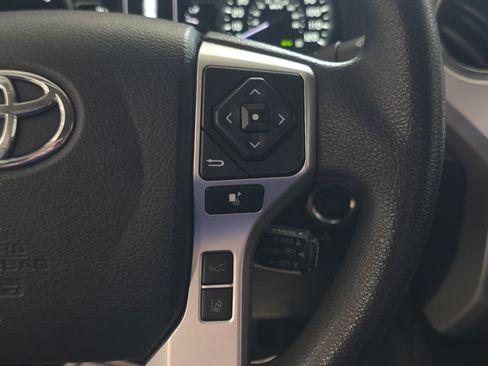 Used 2020 Toyota Tundra SR5 w/ TRD Off-Road Package AWD/4WD image 16