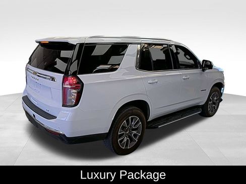 Used 2023 Chevrolet Tahoe LT w/ Luxury Package RWD image 3