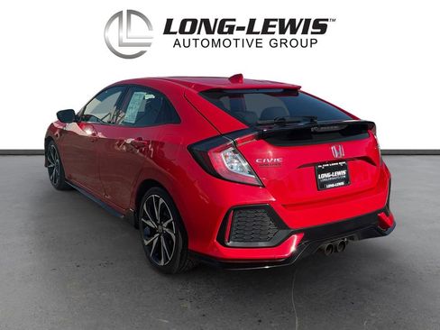 Used 2019 Honda Civic Sport image 4