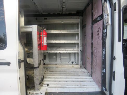 Used 2017 Ford Transit 250 130 Medium Roof RWD image 30