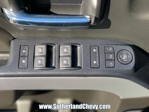 Used 2018 Chevrolet Silverado 2500 LTZ w/ LTZ Plus Package image 19