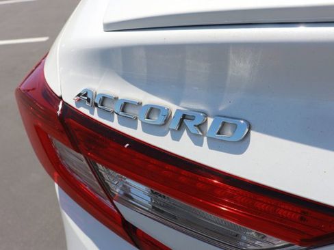 Used 2020 Honda Accord Sport image 6