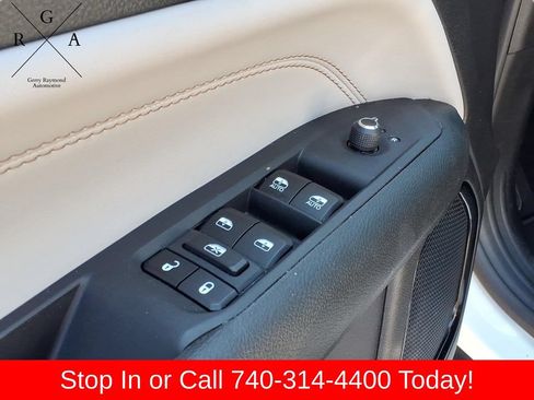 Used 2026 Jeep Compass Limited AWD/4WD image 17