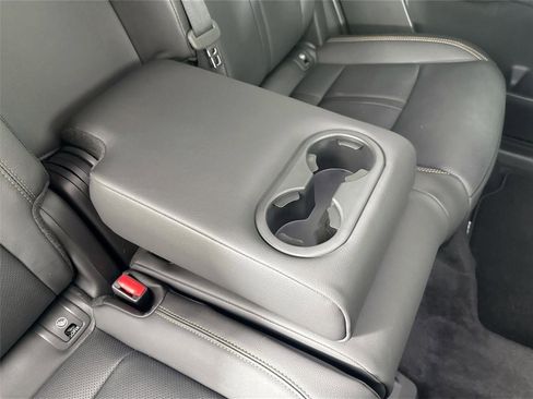 Used 2026 MAZDA CX-90 3.3 Turbo w/ Preferred Package image 45