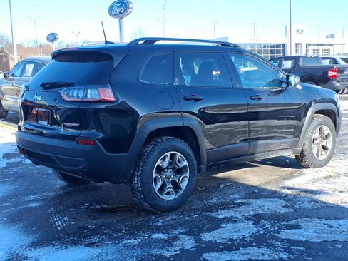 Used 2019 Jeep Cherokee Trailhawk w/ Comfort/Convenience Group image 4