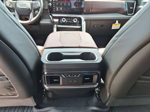 New 2026 GMC Sierra 2500 Denali Ultimate w/ Max Trailering Package AWD/4WD image 31