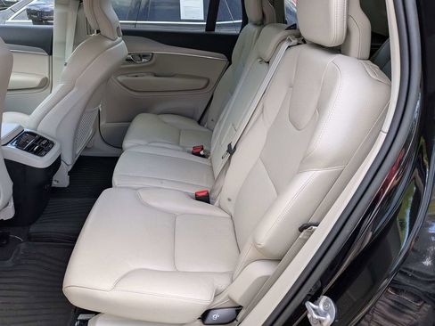 Certified 2023 Volvo XC90 B5 Core w/ Protection Package Premier AWD/4WD image 14